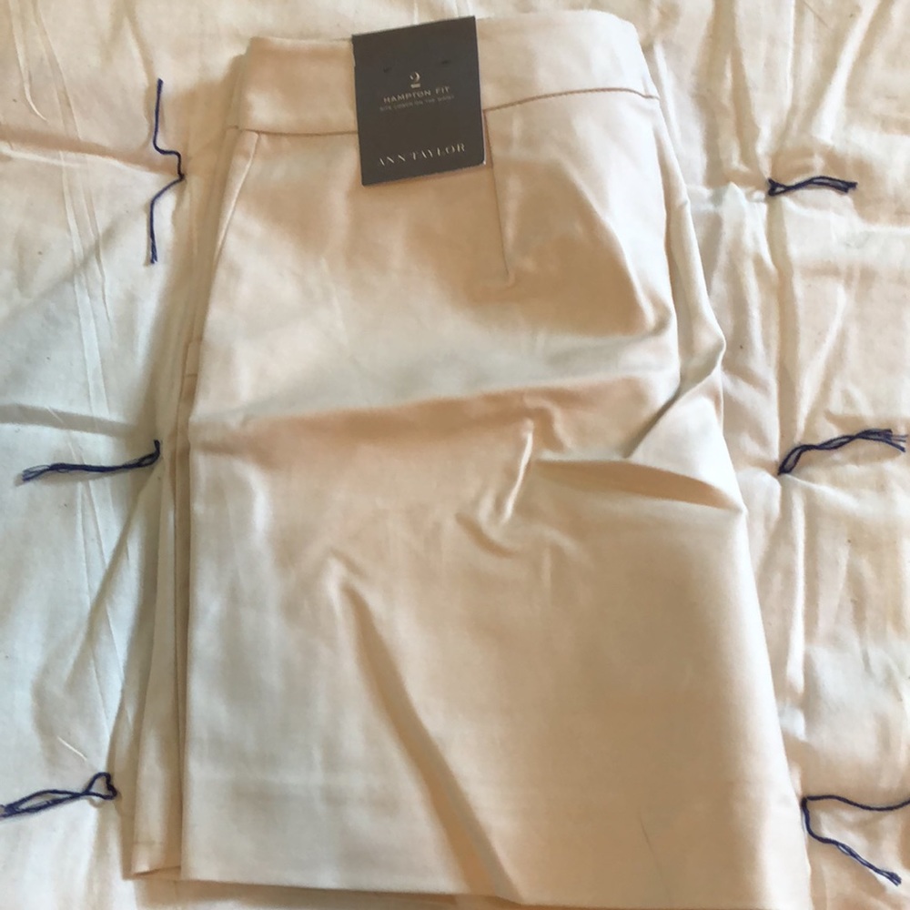 NWT Ann Taylor shorts - Picture 2 of 2